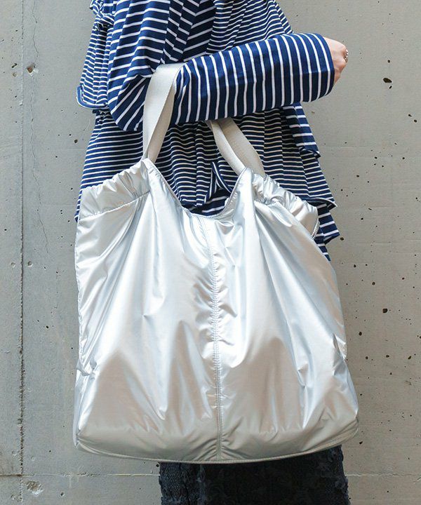 程よい大きさ中綿トート | AS KNOW AS オンラインショップ