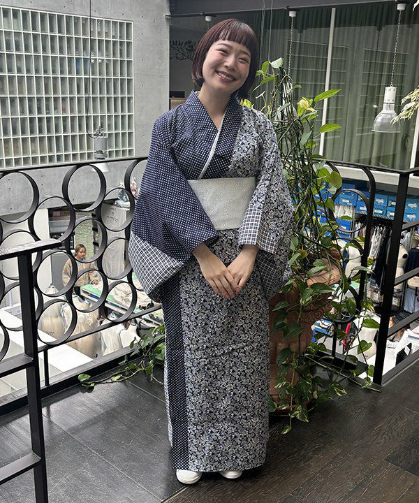 ネイビー　着丈143ｃｍ