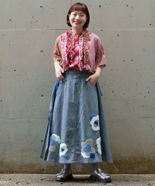 リンカブル　エンブロイダリー　デニム　ロングスカート　花柄 La boutique Bonbon（ラブティックボンボン） スカート エンブロイ