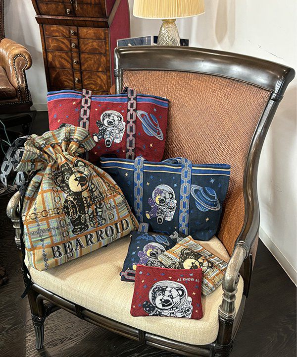 アズノロイドたちをご紹介 - AS KNOW AS | アズノゥアズ