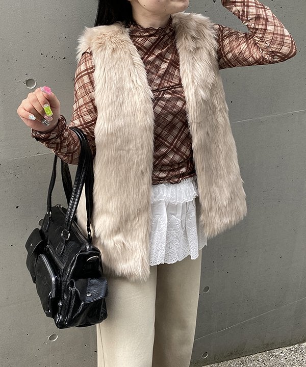グレージュ