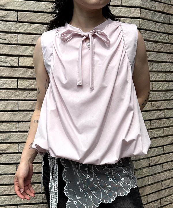 ピンク