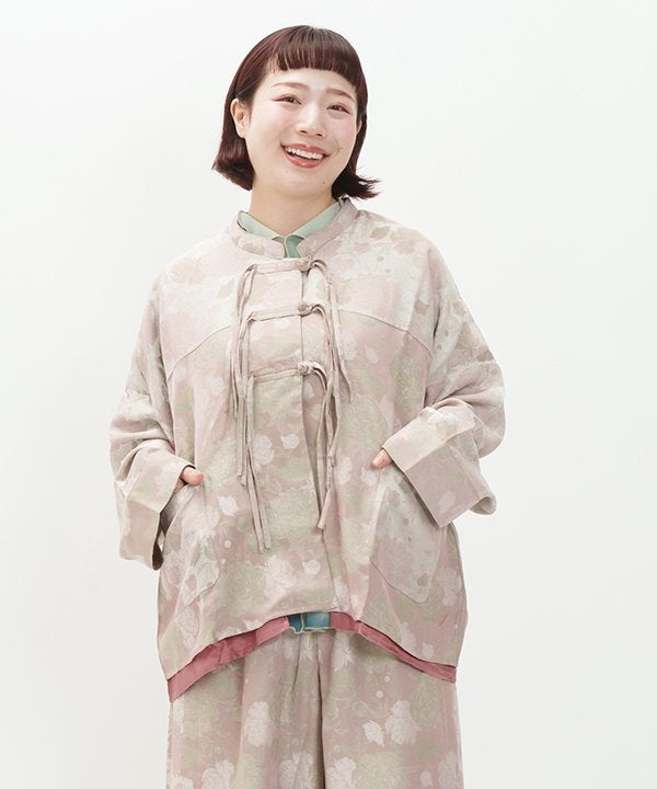 ピンク
