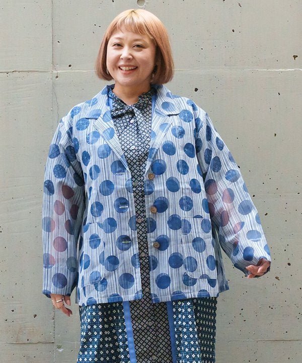 ネイビー
