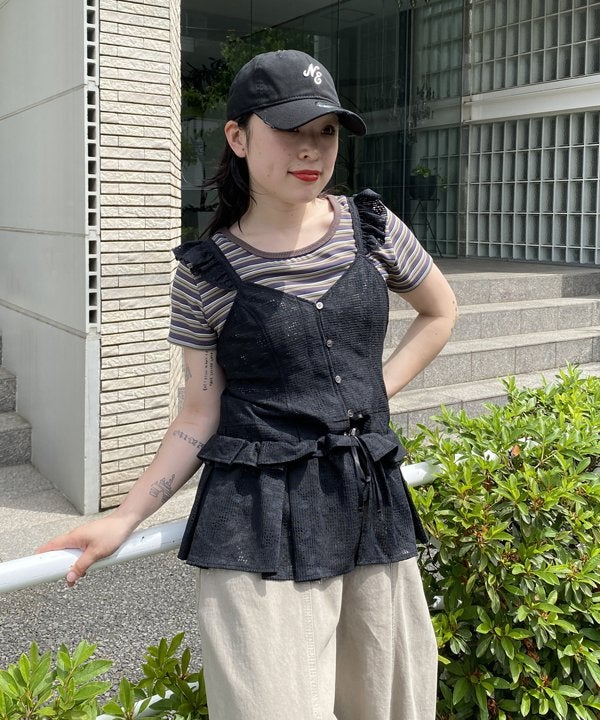 ブラック