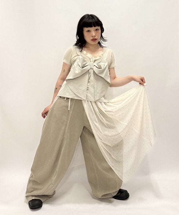 グレージュ