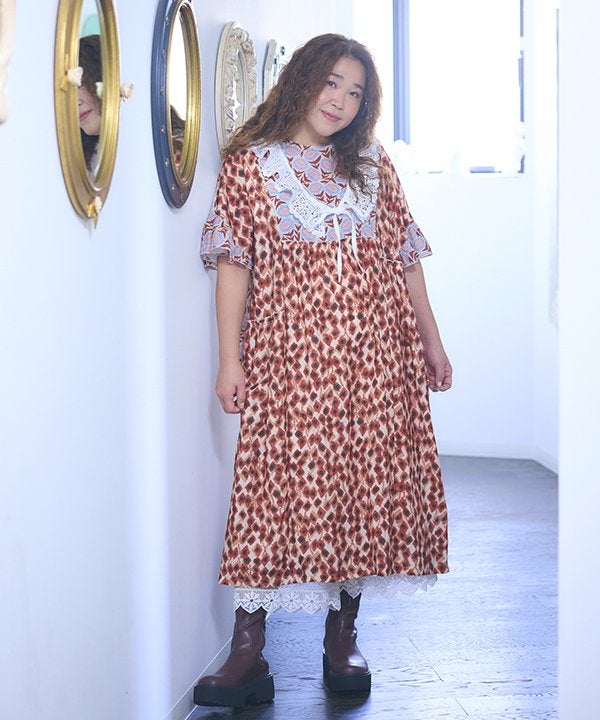 AS KNOW AS オオラカ　柄フリルたくさん　レッド　ワンピース　3サイズ ワンピース | アズノゥアズ レディース服のファッション通販サイト
