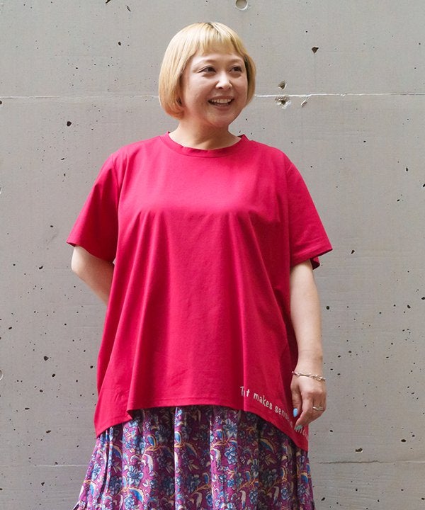 アカ