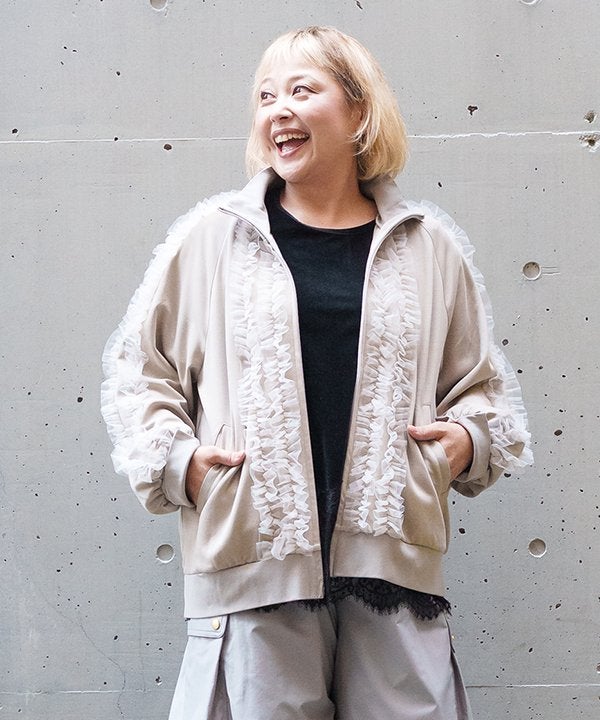 グレージュ