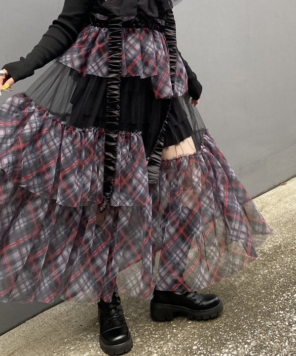 ピンキー | 流行を取り入れたレイヤードコーデが得意なレディース服