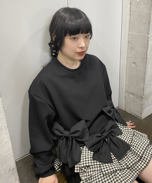 ブラック