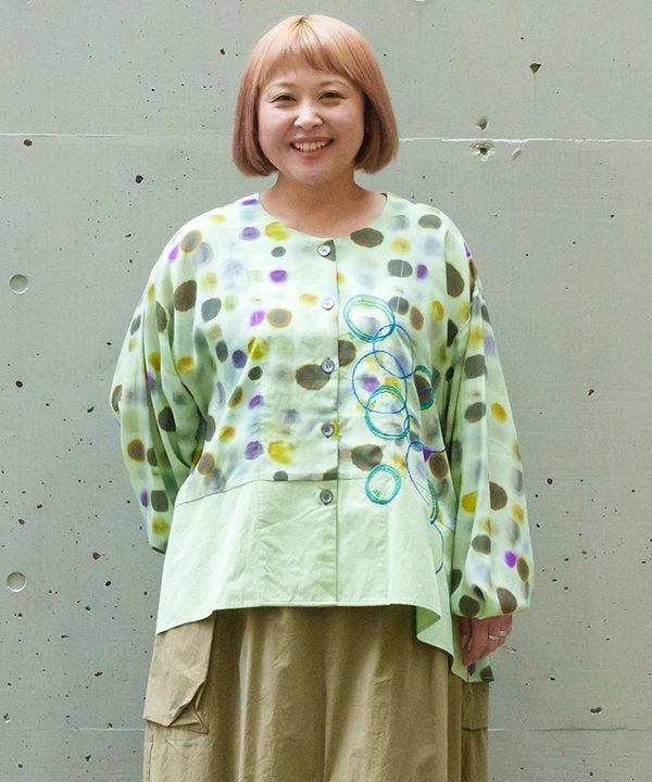グリーン