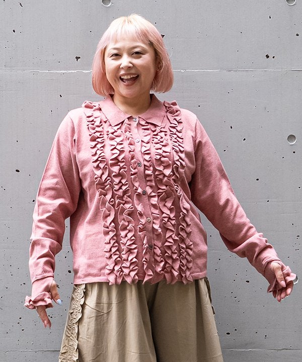 ピンク